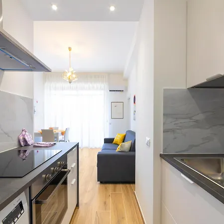 Anna's * パレルモ