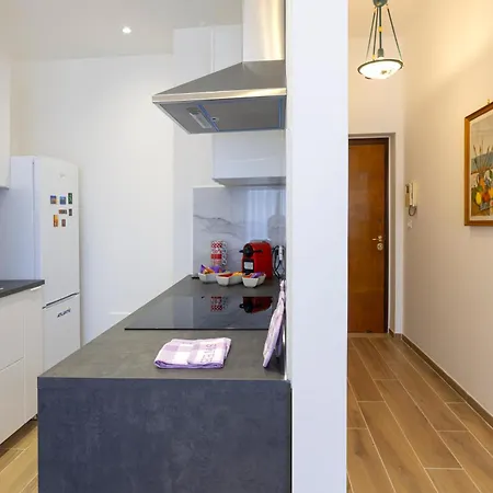 Anna's * パレルモ